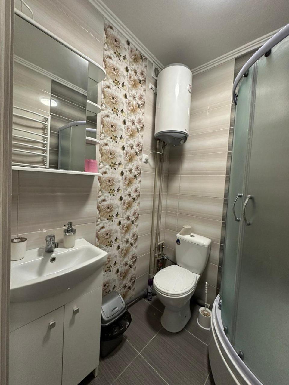 Prospekt Peremogu 10B Apartment Kropyvnytskyi Ngoại thất bức ảnh